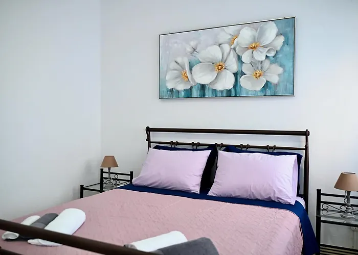 Katia's * Rhodes City